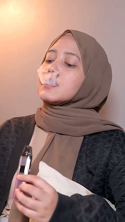 cute Muslim girl vape tricks hijabi girl smoking girl hookah bar hukka bar vaping #shorts