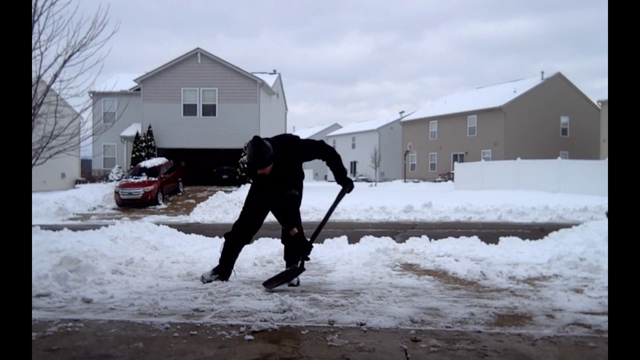 ASMR of Removal of Snow from Car, Path & Driveway, Snow Shovelling in  Winter 2023