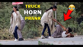 Truck H-O-R-N (FUNNY REACTIONS) | LahoriFied