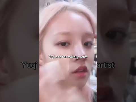 G I DLE Yuqi S Hilarious Moment With Her Makeup Artist Kpop Shorts Gidle 