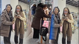 LIVE | Akosua Serwaa Storms Ghana Team Legal Wife and Supporteds besiege the Airport to welcome her