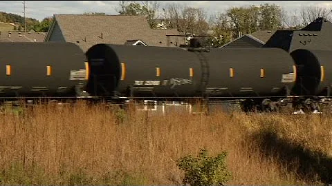 Plymouth prepares for potential oil train disaster