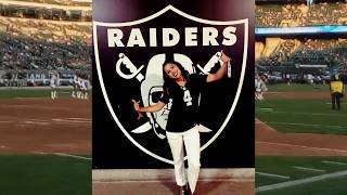 Thank you to the oakland raiders for inviting me sing and giving this
amazing opportunity!! most of all my friends wonderfu...