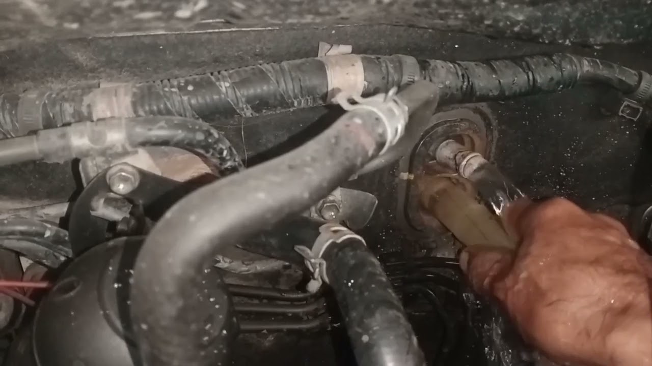 Toyota  Heater not working ||  || How to know if there is a thermostat inside the engine or not?