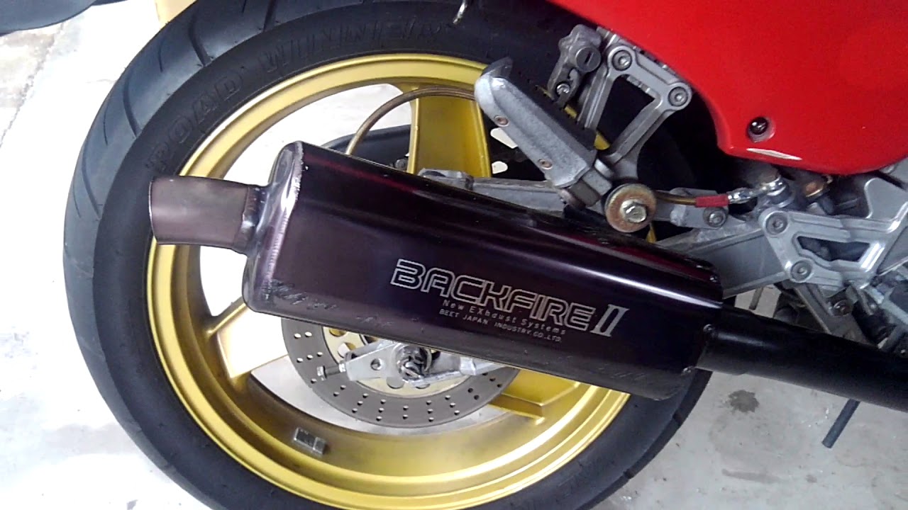 GPZ400R BEET BACKFIREⅡ - YouTube