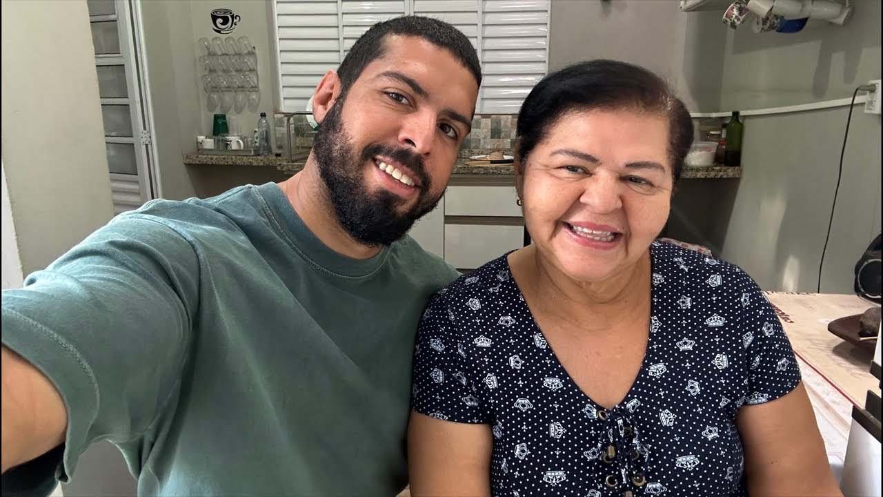 TORTA DE QUEIJO COM CEBOLAS NA FRIGIDEIRA!! Fica delicioso!! 🍛🍲🥘😋