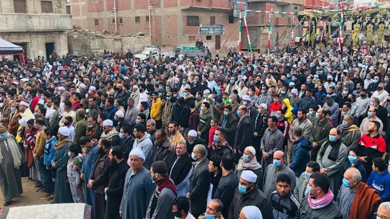 جنازة والده الدكتور عبد الفتاح الطاروطي اكبر جنازه في التاريخ