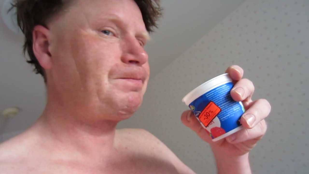 Aamulla Korialaisessa hotellihuoneessa aamu toimia 2012.