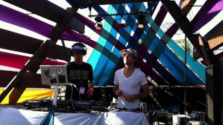 Poolside - Harvest Moon & Do You Believe Mix Live - Pacific Festival August 13, 2011