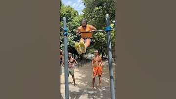 Teaching Strangers to Muscle Up in 5 Minutes