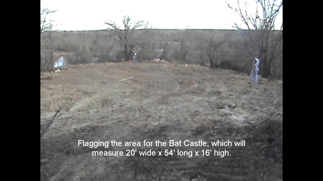 BatWorld-BatCastle-Part1.mpg