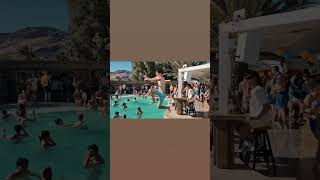 IOS FAROUT