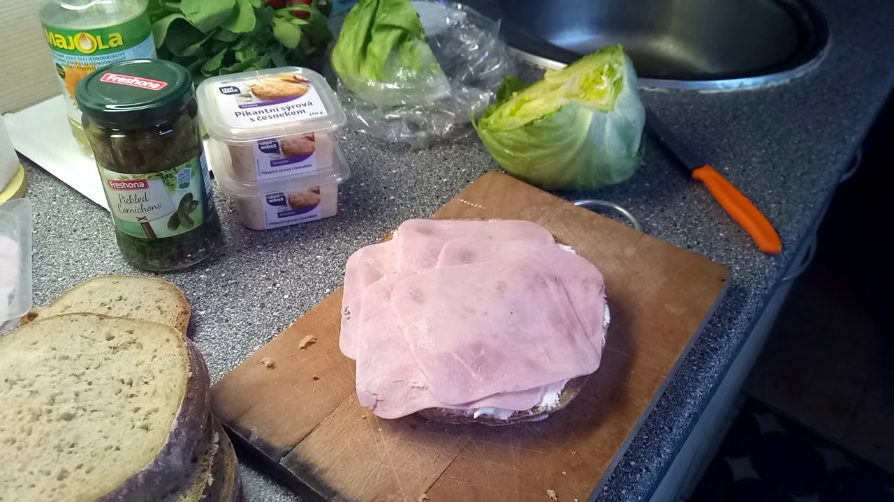 Mars. Slaný dort pro Jindřicha./ Несладкий торт для Генриха