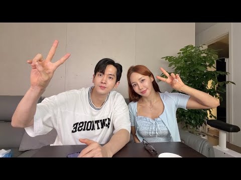 치킨 시킨김에 번개라방! 내일 모래 뮤지컬 단체할인 해드려요!🍀