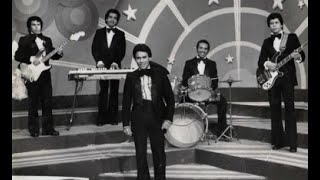 Los Nomadas - Como sufro - Letra (lyrics)