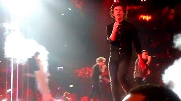 (April the 6th) One Direction - One way or another TMH Tour