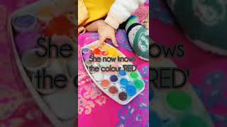 mini artist in making 🥰🥳 #learningthroughplay #kidsactivities #toddlerlearning #learningcolors
