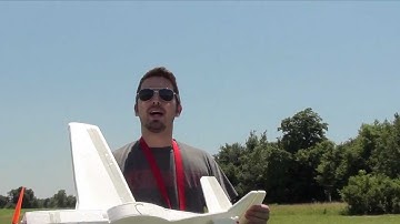 P-51d Mustang Scratch build maiden flight - RC Madness