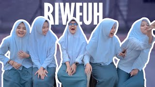 RIWEUH | Q & A BERLIMA
