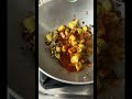 Simple winter comfort food | Aloo Palak with garma garam roti