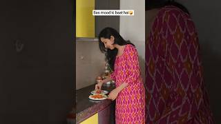 When She Is Happy Vs When She Is Angry At U