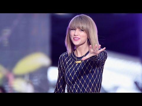 Video: Taylor Swift Adalah Dituntut Untuk $ 42 Juta Lebih Lyrics To 