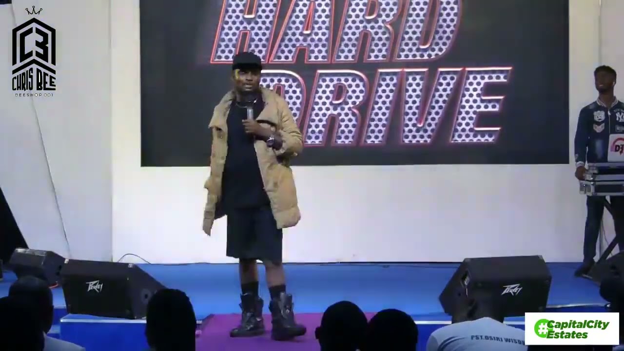 DANNY SPRY COMEDIAN THRILLS THE AUDIENCE  