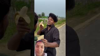 केला से लूट लिया 😂😂 #comedy #realfools #surajroxfunnyvibeo #vikramcomedyvideo #kela #memes