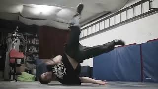 Bboy Mounir breaking to Alpha - Joint VIP