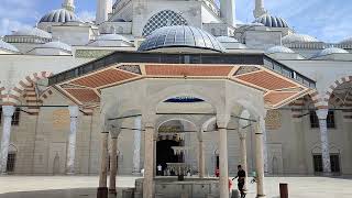 Büyük Çamlıca Camii İç Avlu Ve Şadırvanı İstanbul Anadolu Yakası... 10 Muharrem 1446 16 Temmuz 2024