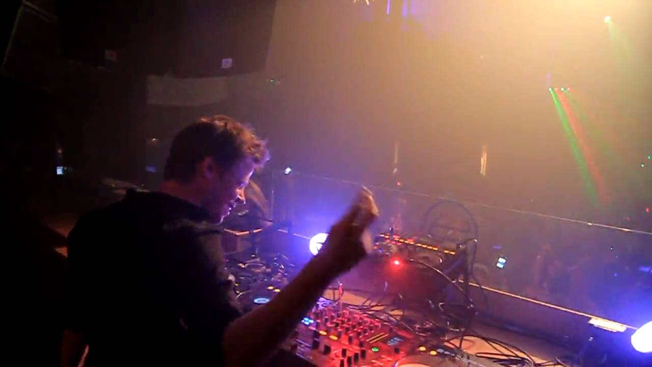 Ferry Corsten blowing it up at GLOW Washington DC