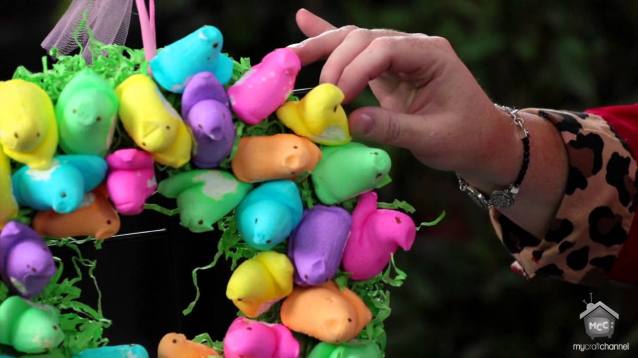 Inspired by Pinterest: Easter Peep Wreath Tutorial