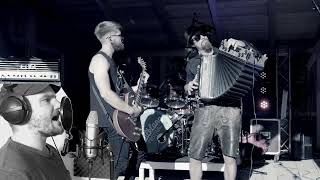 Download Lagu Can´t stand still AC/DC Cover //HättiWari MP3