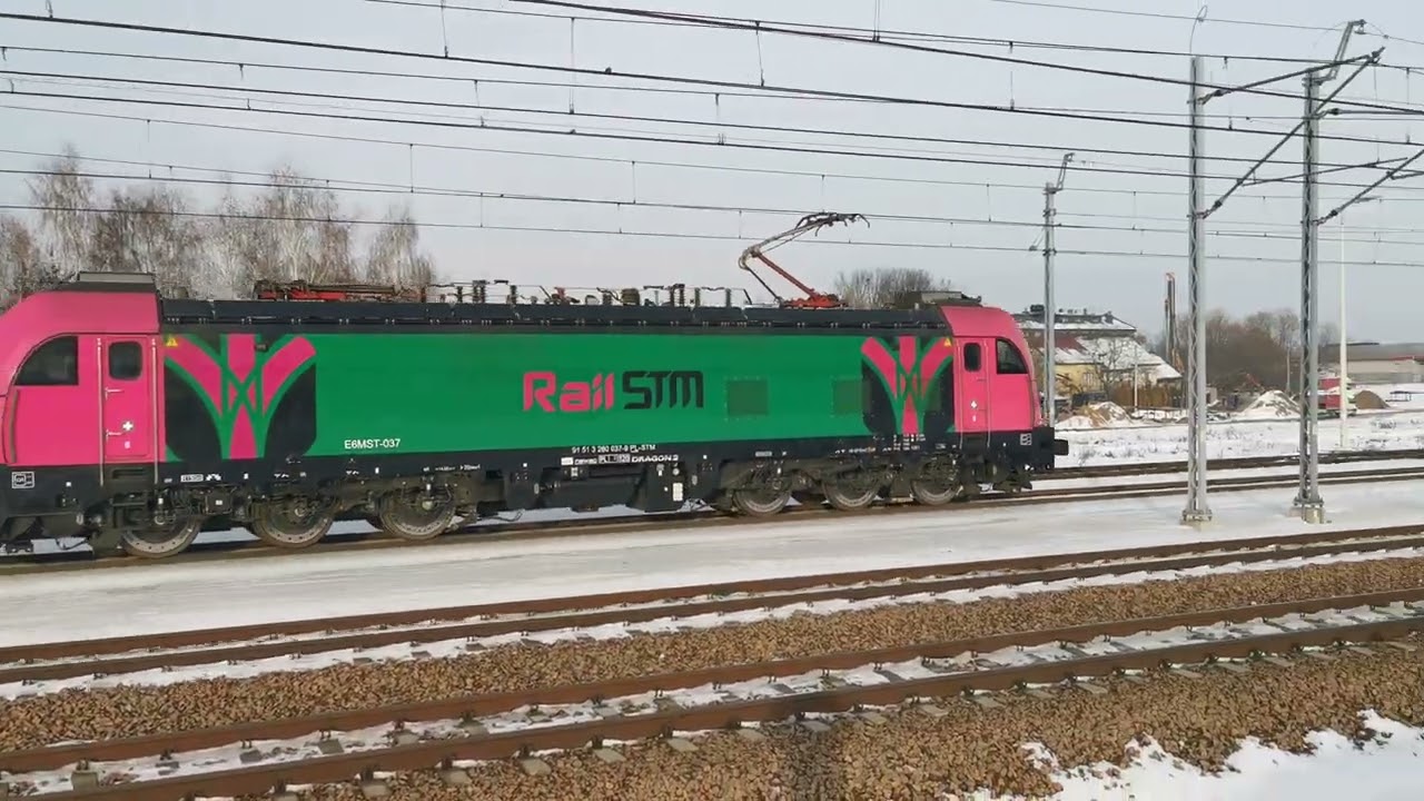 Newag Dragon 2 E6MST-037 RailSTM + SM42-824