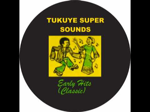 Tukuye Super Sounds - Udadewethu (Bangiphethe Emafilin)
