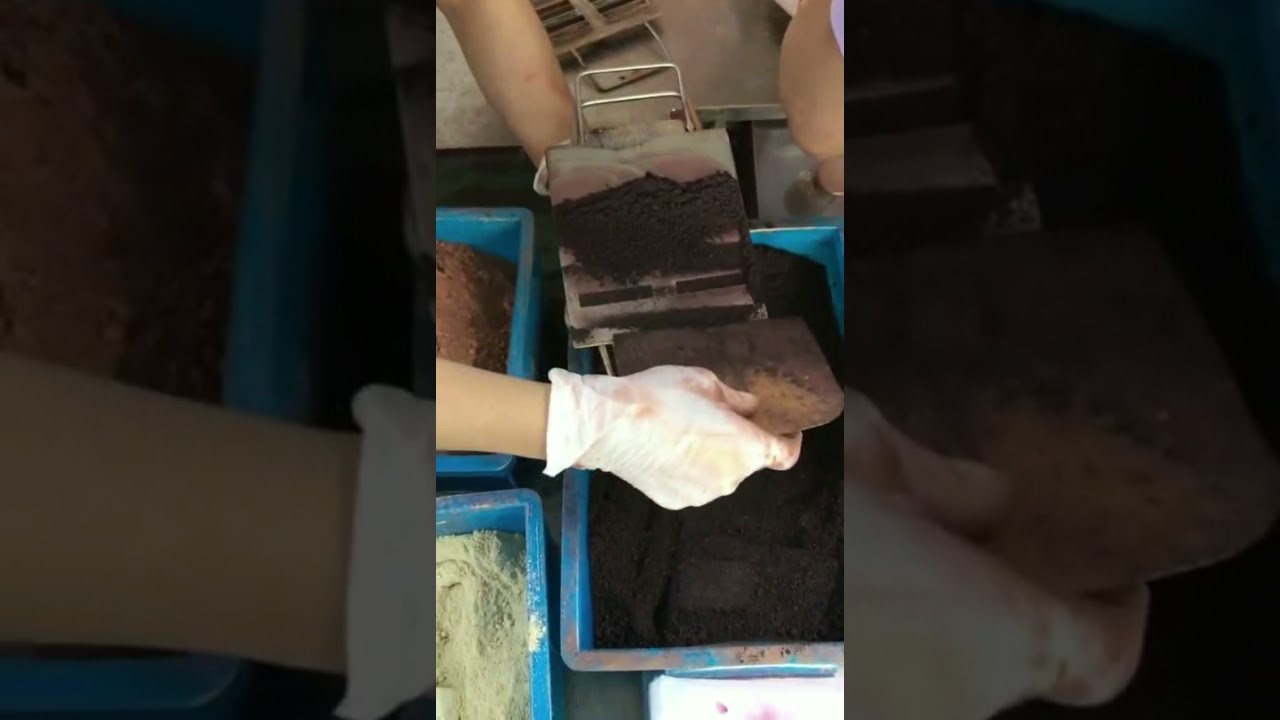 Mixed eyeshadow production line