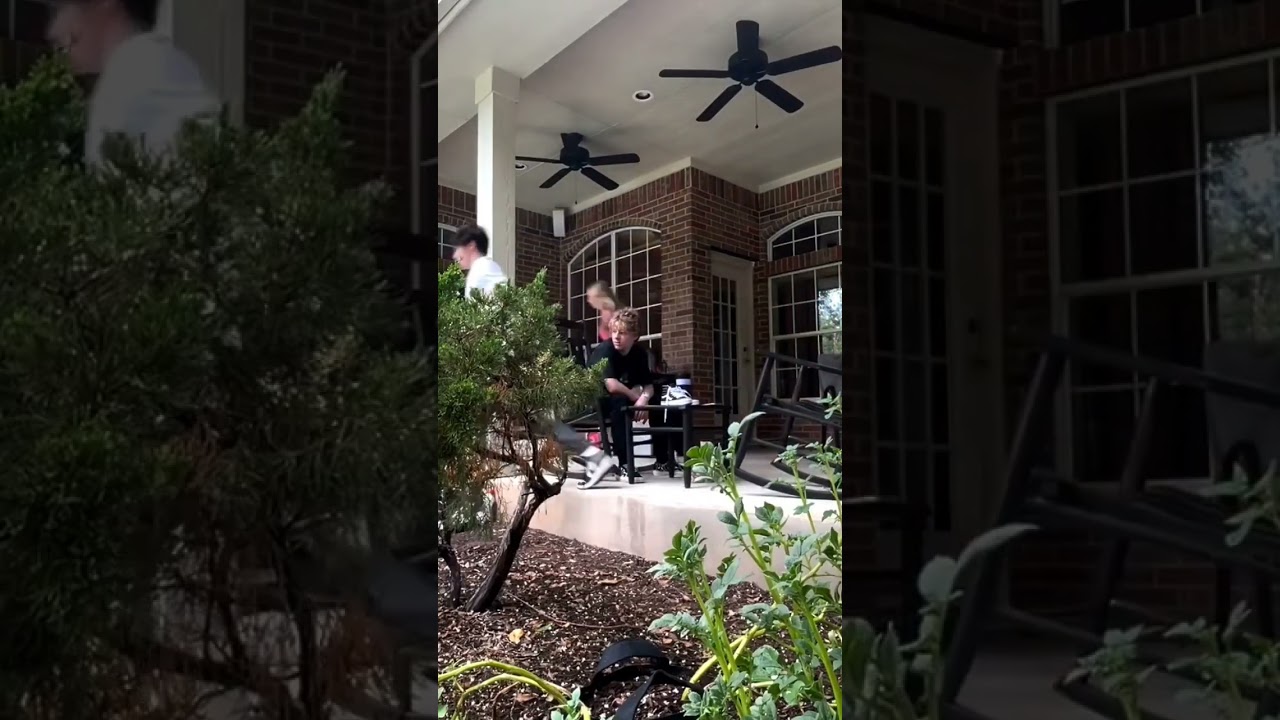 Emily was the first one in the pool 🥺 