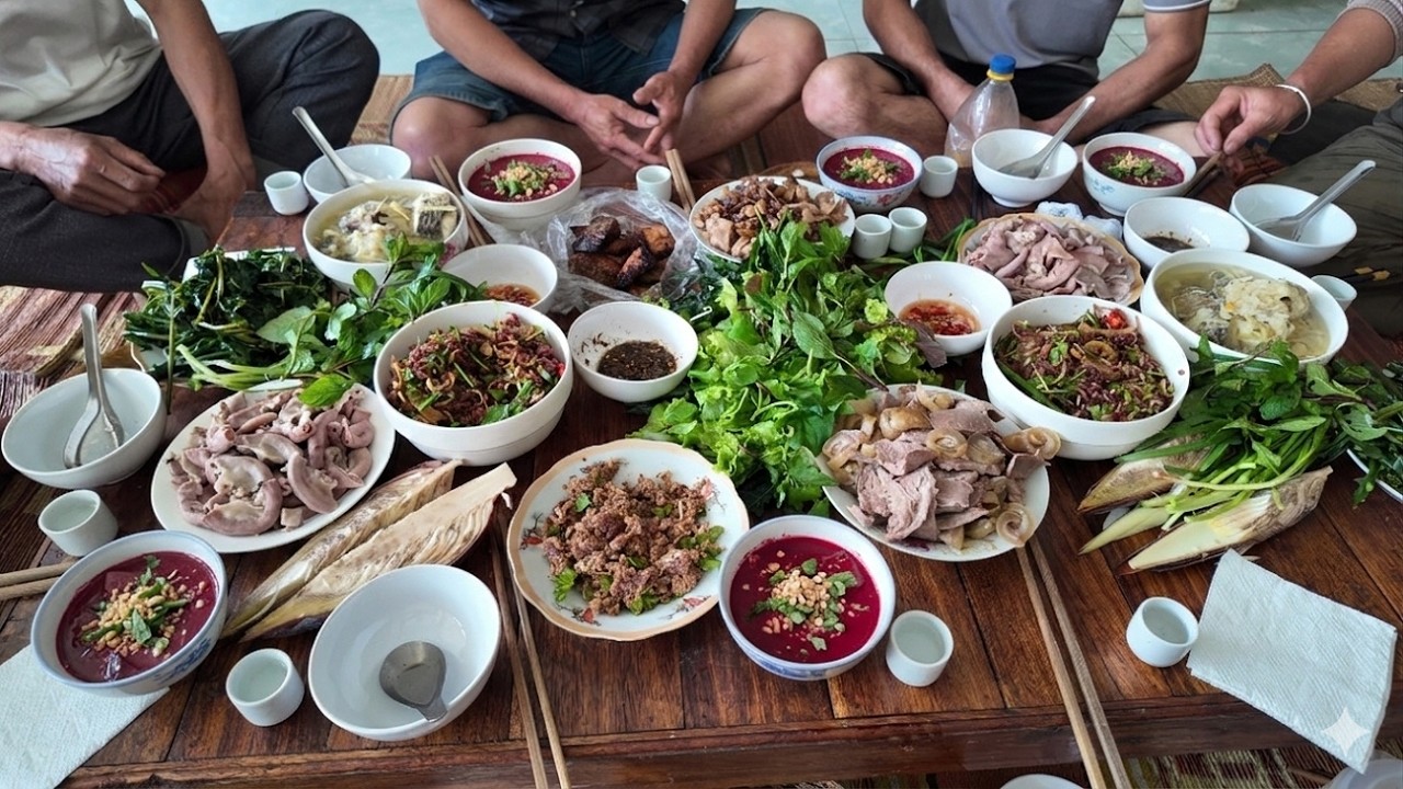 Món Lạp Trâu Trộn pịa, Thịt Trâu Chua lạ miệng tại bản xa | Nhịp Sống Tây Bắc