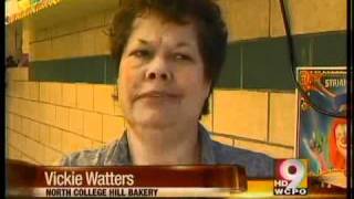 Bakery workers scare off would-be robber