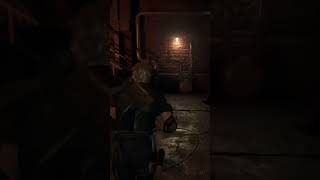 Eu terminei esse jogo várias vezes e até hoje não sei da onde esse cara vem...