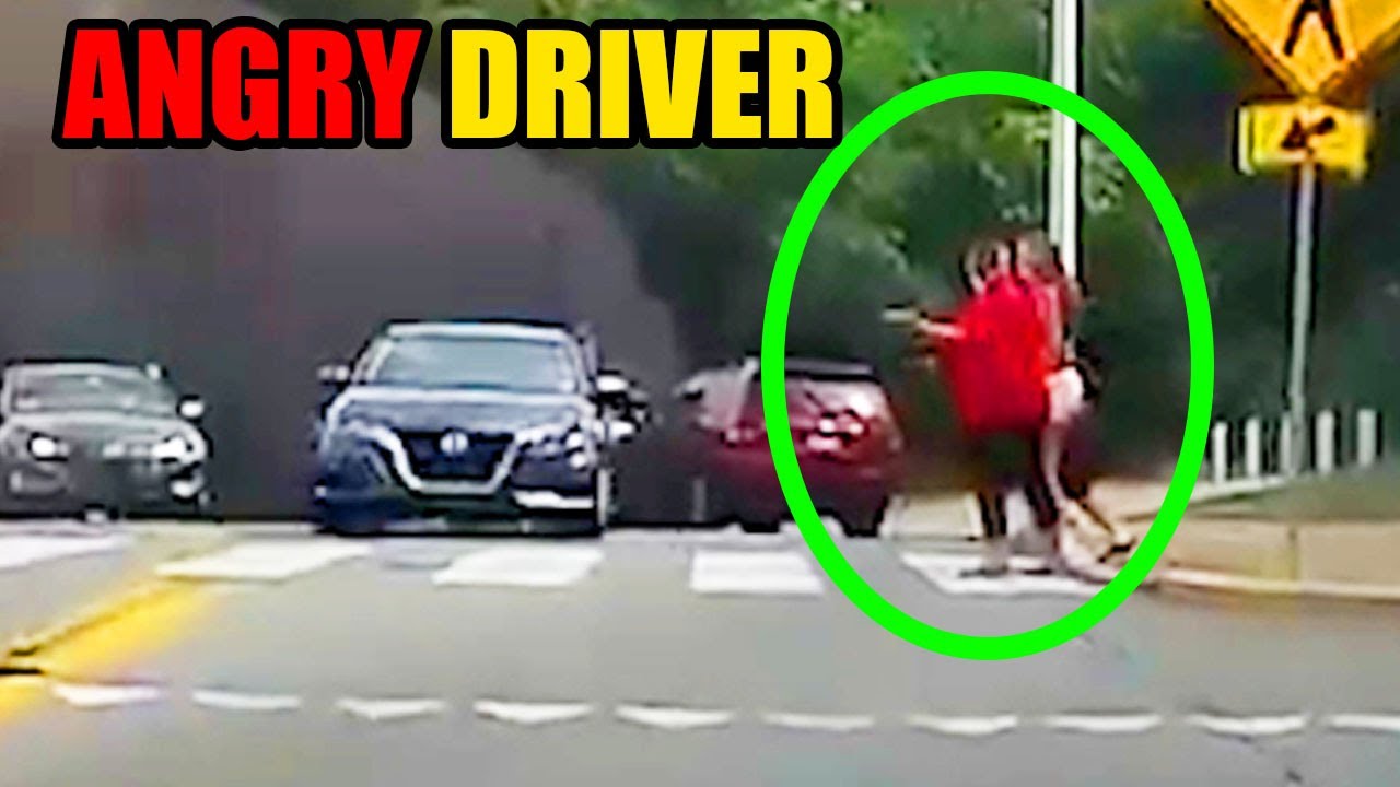 IDIOT DRIVER ROAD RAGE ON PEDESTRIANS TRYING TO CROSS - YouTube