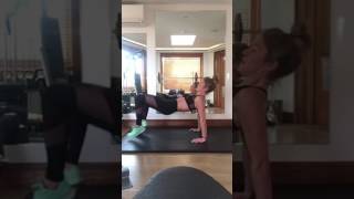 Reverse Jumping Jacks to Tricep Dips