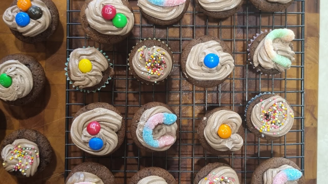 How to make chocolate cupcakes YouTube