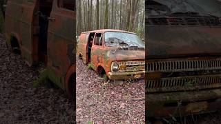 ABANDONED BOOGIE VAN #automobile #abandoned #van #vanlife #explore #urbex #custom #dodge #chevrolet
