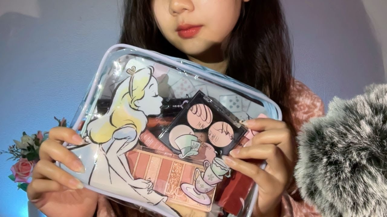 ASMR Doing Your Makeup🌷မိတ်ကပ်ပြင်ပေးမယ် (Layered Sounds | Mouth sounds | Soft Spoken)