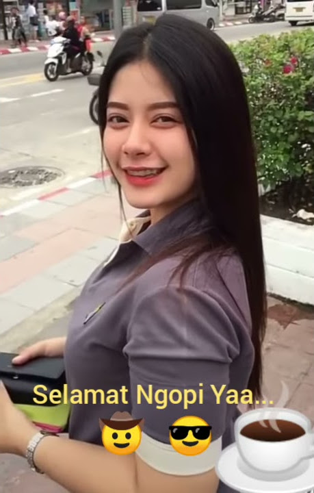 Story wa cewek cantik..... Ngopi !!!!