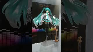 Hatsune Miku Desu.