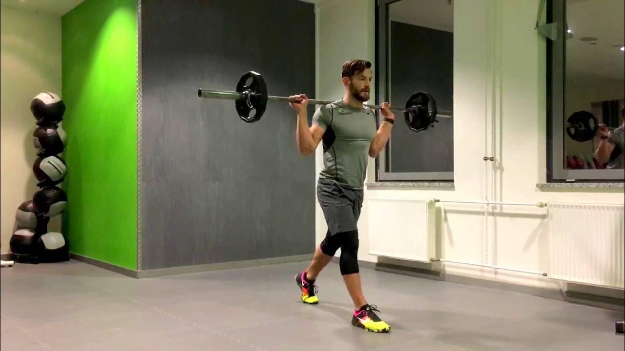 Ausfallschritt mit der Langhantel | MeineFitness.net - YouTube