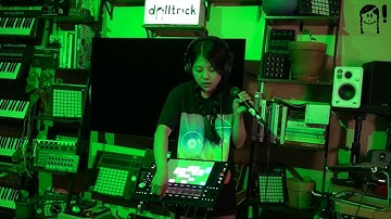 dolltr!ck - Glass Heart (dolltr!ck VIP) | Ableton Live 12.3 Performance | #beatober 2025 [18/31]