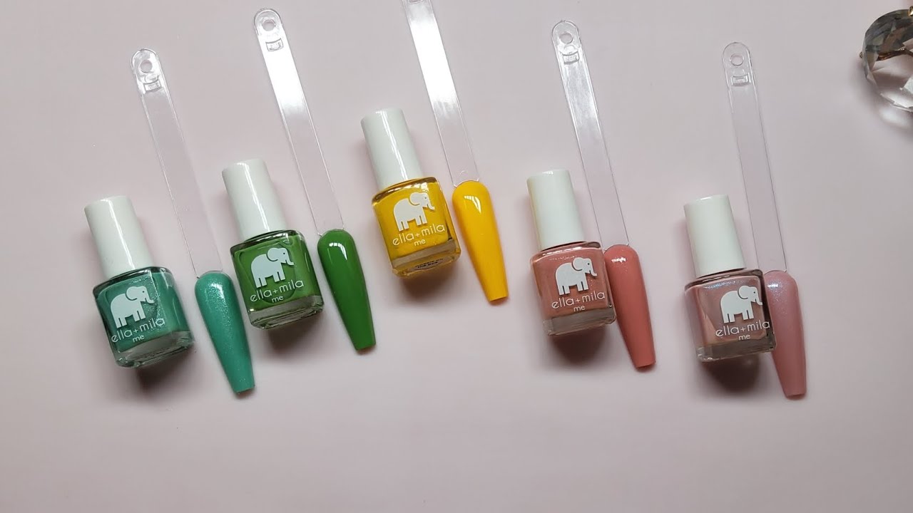 ELLA + MILA Polish: glitter me green▪︎tropical jungle▪︎wheels on the bus▪︎cotton candy▪︎isla view 💅🏻